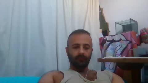 Snapshot of elcondorxo509107 chatting on October 26, 2025, 7:36 am daniel18cmx online show from October 26, 2025, 7:36 am