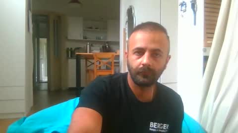 Snapshot of elcondorxo509107 chatting on October 29, 2025, 2:58 am daniel18cmx online show from October 29, 2025, 2:58 am