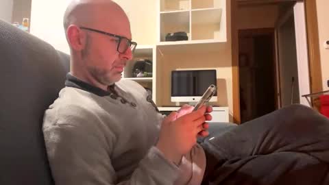 Eldiablo844 online show from December 11, 2024, 7:46 pm