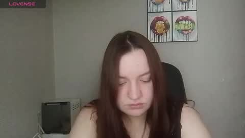 Eleanora online show from April 21, 2026, 7:36 am