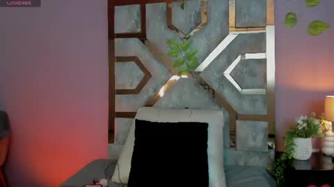 electra_gosselin online show from July 29, 2026, 1:15 am