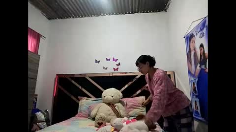 Snapshot of electra_tay1 chatting on October 11, 2025, 4:05 pm electra_tay1 online show from October 11, 2025, 4:05 pm