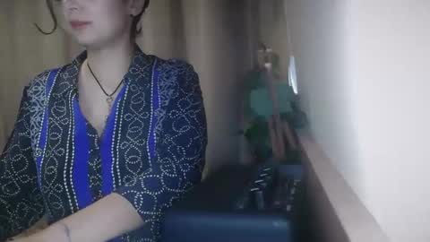 Snapshot of electrocute_me chatting on February 28, 2025, 10:50 pm Julia Follow me on Onlyfansju grosroberts online show from February 28, 2025, 10:50 pm