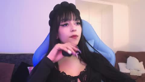 Snapshot of elektra_sky11 chatting on December 3, 2024, 5:45 pm  Elektra Sky  online show from December 3, 2024, 5:45 pm