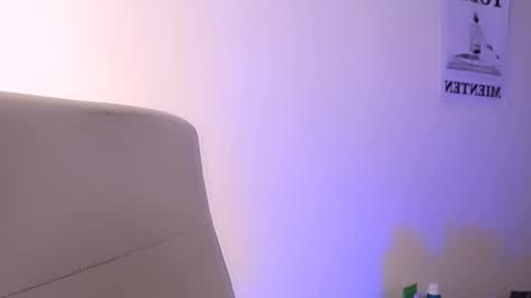 Snapshot of elektra_sky11 chatting on January 31, 2025, 7:18 pm  Elektra Sky  online show from January 31, 2025, 7:18 pm