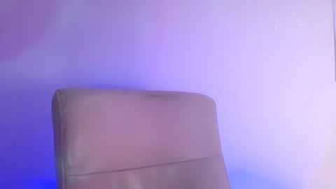 Snapshot of elektra_sky11 chatting on March 1, 2025, 2:34 pm  Elektra Sky  online show from March 1, 2025, 2:34 pm