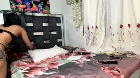 elektrac online show from November 24, 2025, 5:51 am