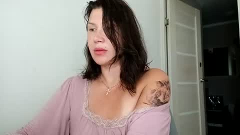 ELENA 555 online show from July 2, 2026, 5:13 am