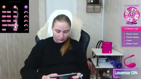 Snapshot of elena_maeer chatting on November 6, 2025, 7:20 am Elena online show from November 6, 2025, 7:20 am