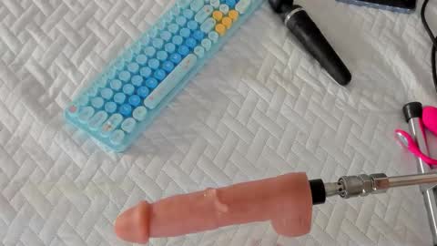 Elena online show from October 4, 2025, 7:12 pm