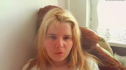 Elena online show from May 13, 2026, 10:12 am