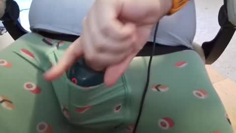 Snapshot of elencher69 chatting on January 8, 2026, 2:08 pm Eric online show from January 8, 2026, 2:08 pm