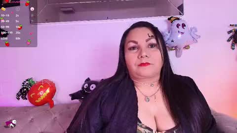 Snapshot of elenna_boobs_ chatting on October 15, 2025, 6:46 am elenna_boobs_ online show from October 15, 2025, 6:46 am