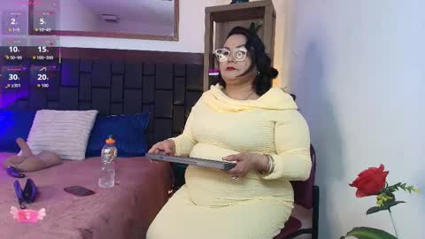 elenna_boobs_ online show from March 8, 2026, 3:21 am