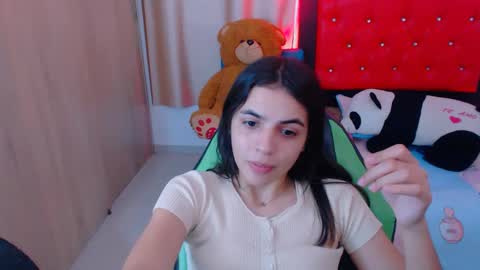 agnes online show from January 31, 2025, 9:05 pm