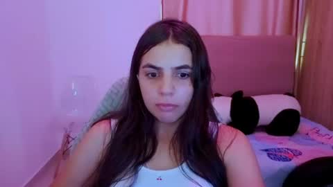Snapshot of elenna_hotx chatting on June 23, 2026, 6:06 pm agnes online show from June 23, 2026, 6:06 pm
