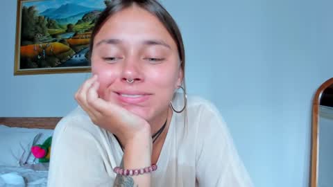 Snapshot of eleonora_linn_ chatting on December 10, 2024, 6:54 am Eleonora online show from December 10, 2024, 6:54 am