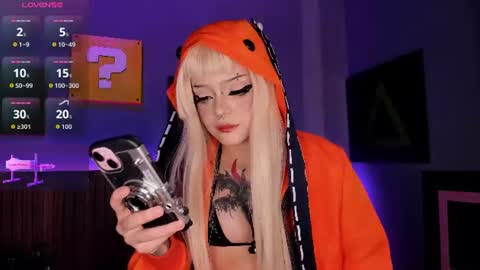 ELETTRA online show from June 27, 2026, 11:32 pm
