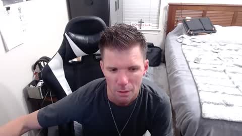 Walker online show from October 7, 2025, 1:14 am