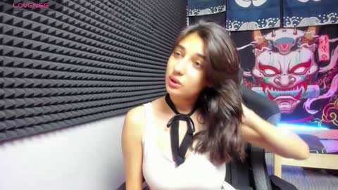 Elfy online show from November 3, 2025, 2:40 pm