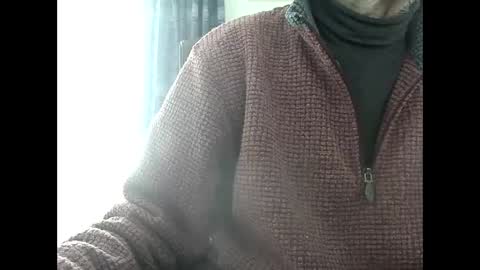 elfyonee online show from January 29, 2025, 1:49 pm