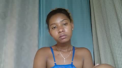 Snapshot of elia011 chatting on February 23, 2025, 9:16 pm elia011 online show from February 23, 2025, 9:16 pm