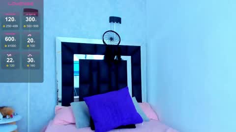 Snapshot of elian___ chatting on May 16, 2026, 12:26 pm Elian online show from May 16, 2026, 12:26 pm