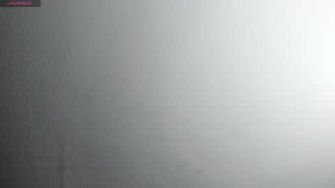 Snapshot of elian___ chatting on May 18, 2026, 12:11 pm Elian online show from May 18, 2026, 12:11 pm