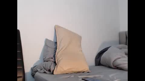 Elian online show from November 11, 2025, 2:44 am