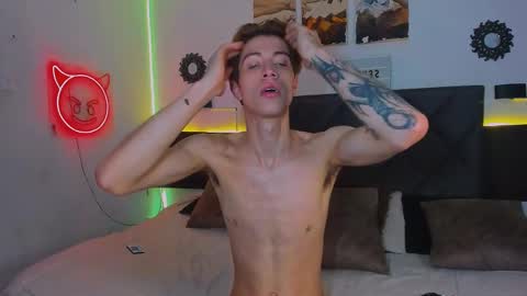 eliann_adam online show from January 31, 2025, 11:03 am