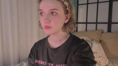 Ellie online show from December 5, 2025, 5:38 am