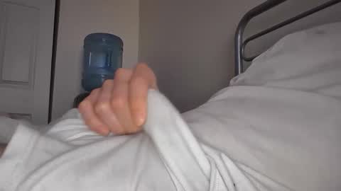 eliexavier123456789 online show from April 9, 2026, 2:22 pm