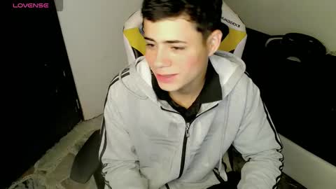 bby-santy online show from October 7, 2025, 12:02 pm