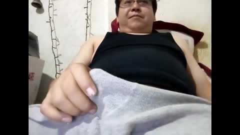 elimposstor online show from January 14, 2026, 4:40 am