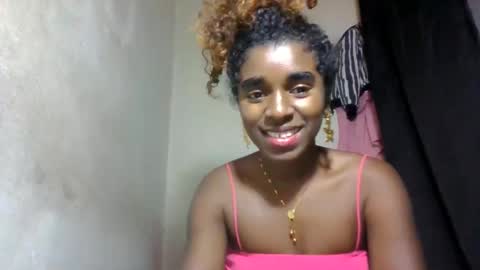 elina981 online show from June 6, 2026, 9:14 am