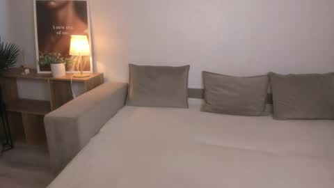 elina_star online show from October 19, 2025, 12:39 pm