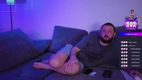 Elna and Tom online show from March 20, 2026, 10:14 pm