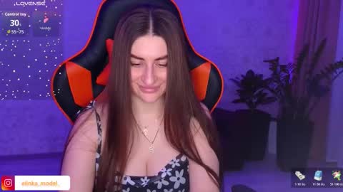 Elina online show from October 17, 2025, 7:49 pm