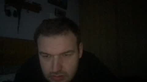 Snapshot of eliot26 chatting on December 2, 2024, 3:58 pm e26 online show from December 2, 2024, 3:58 pm
