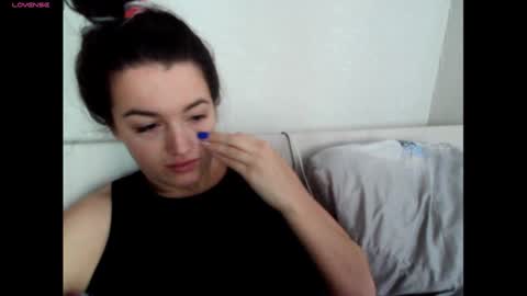 Snapshot of elisa_dove208 chatting on November 13, 2025, 6:45 am elisa_dove208 online show from November 13, 2025, 6:45 am