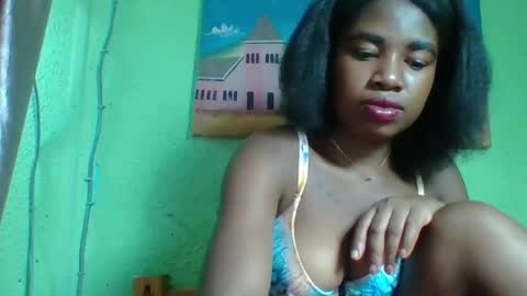 Snapshot of elisabeth2525 chatting on January 6, 2025, 9:30 am elisabeth2525 online show from January 6, 2025, 9:30 am