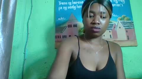 Snapshot of elisabeth2525 chatting on January 28, 2025, 7:21 pm elisabeth2525 online show from January 28, 2025, 7:21 pm