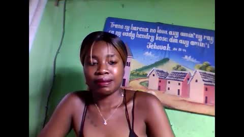 Snapshot of elisabeth2525 chatting on February 1, 2025, 1:55 am elisabeth2525 online show from February 1, 2025, 1:55 am