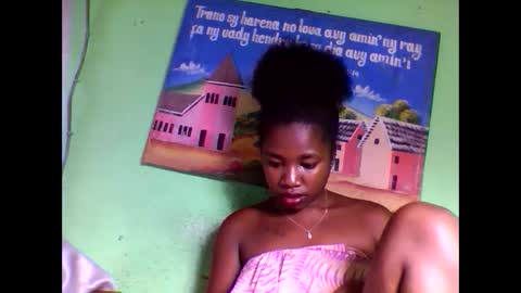 Snapshot of elisabeth2525 chatting on February 6, 2025, 8:07 am elisabeth2525 online show from February 6, 2025, 8:07 am
