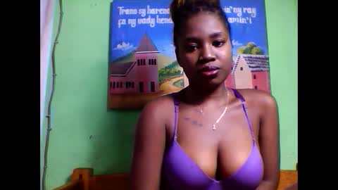 Snapshot of elisabeth2525 chatting on February 10, 2025, 9:58 am elisabeth2525 online show from February 10, 2025, 9:58 am