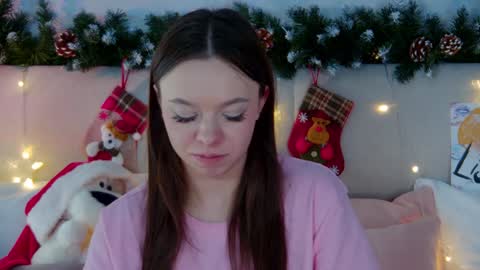 Snapshot of elisabethdavis chatting on January 9, 2025, 12:14 am ElisabethDavis online show from January 9, 2025, 12:14 am