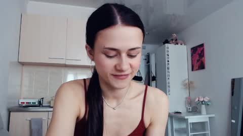 Elis online show from April 11, 2026, 7:45 am