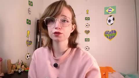 elise_nyx online show from June 12, 2026, 11:31 am