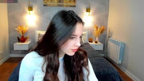 Elise online show from March 29, 2026, 1:05 am