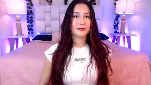 ELISE online show from June 24, 2026, 3:27 am